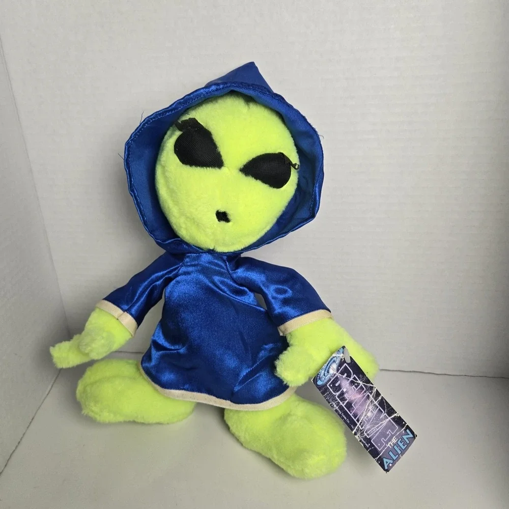 Vintage Believe the Alien 10